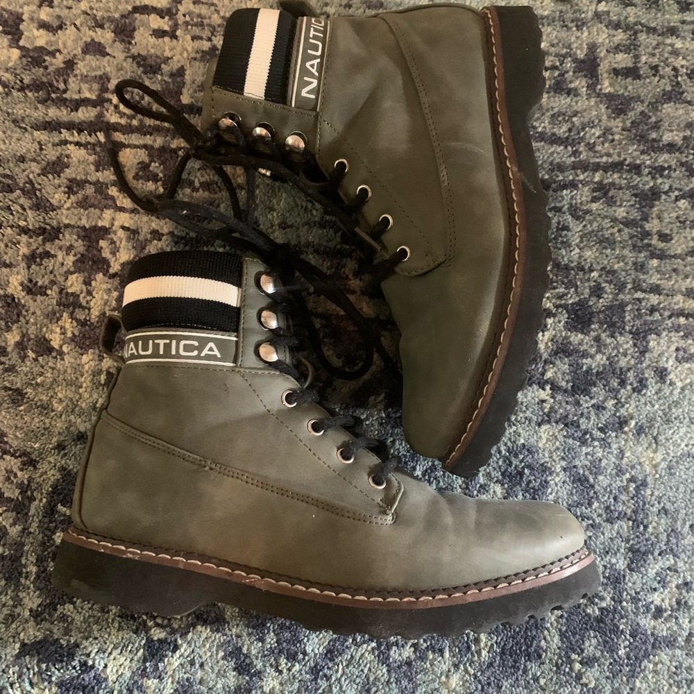 Nautica Green Ankle Boots with Lace-Up Design